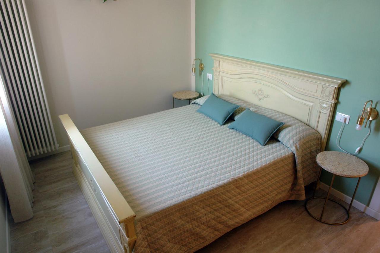 Bed And Breakfast Erilla Centenaro Exterior photo